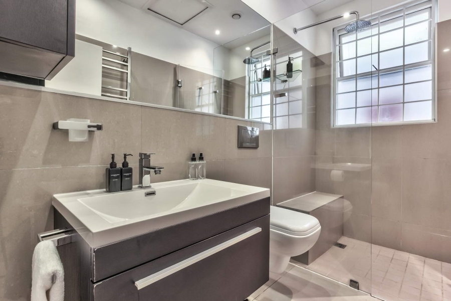 To Let 2 Bedroom Property for Rent in Sea Point Western Cape